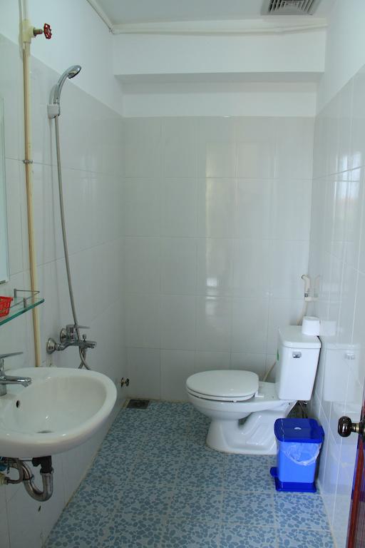 Hanhcafe Hotel Nha Trang Room photo