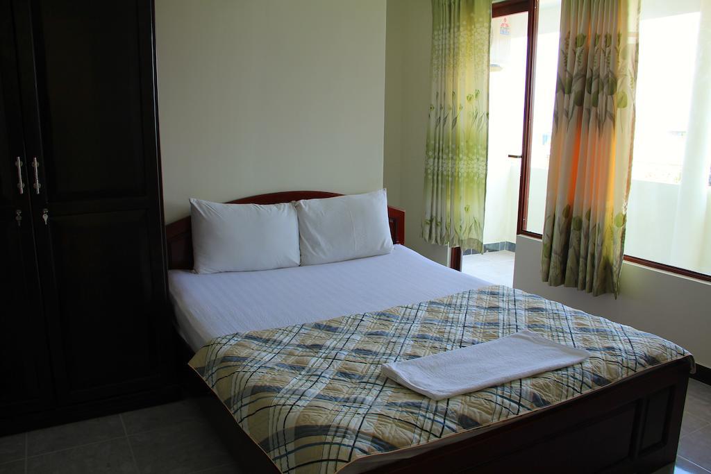Hanhcafe Hotel Nha Trang Room photo