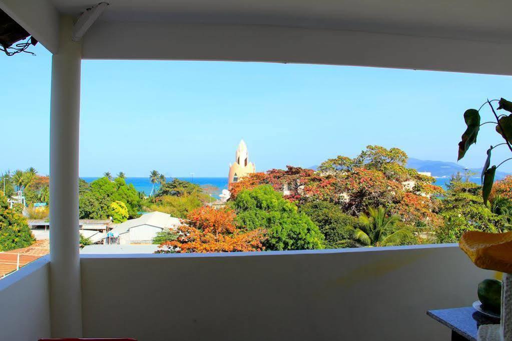 Hanhcafe Hotel Nha Trang Exterior photo